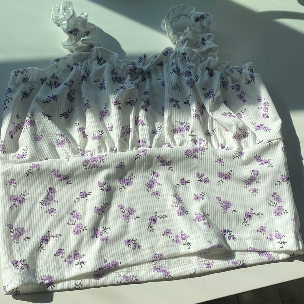 Great quality top fancy ruffled straps purple flowers crop